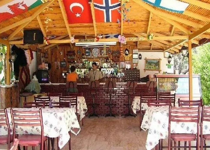 Szálloda Ince Aparts *