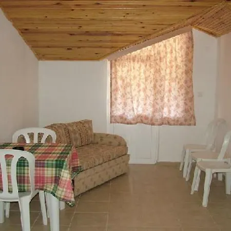 Ince Aparts * イチュメレール